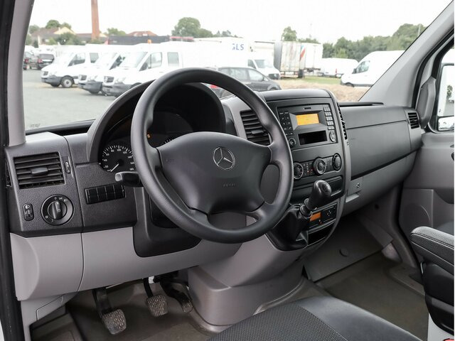 MERCEDES-BENZ Sprinter 316CDI DOKA,Allrad,Klima,AHK,TCO - Flatbed van, Combi van: picture 4 MERCEDES-BENZ Sprinter 316CDI DOKA,Allrad,Klima,AHK,TCO - Flatbed van, Combi van: picture 4