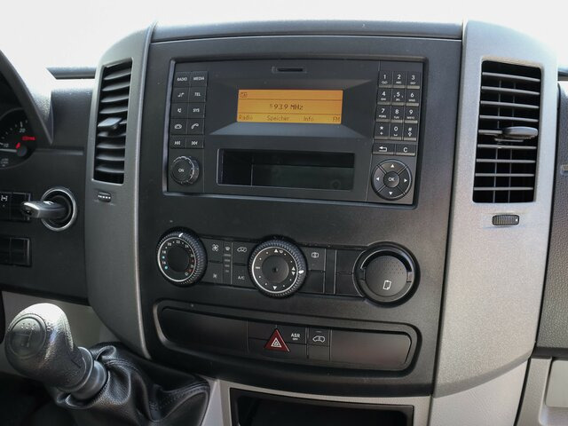 MERCEDES-BENZ Sprinter 316CDI Pritsche,Allrad,Klima... - Curtain side van: picture 3 MERCEDES-BENZ Sprinter 316CDI Pritsche,Allrad,Klima... - Curtain side van: picture 3