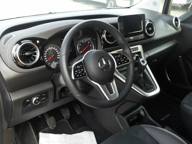 MERCEDES-BENZ T 180 Progressive,MBUX,LED,Navi,Kamera,Tempomat... - Passenger van: picture 4 MERCEDES-BENZ T 180 Progressive,MBUX,LED,Navi,Kamera,Tempomat... - Passenger van: picture 4