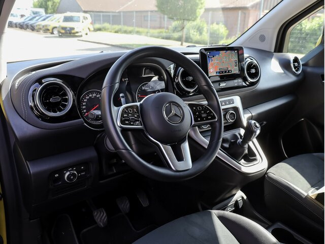 MERCEDES-BENZ T 180 d,Progessive,LED,MBUX,Navi,AHK,Kamera - Passenger van: picture 5 MERCEDES-BENZ T 180 d,Progessive,LED,MBUX,Navi,AHK,Kamera - Passenger van: picture 5