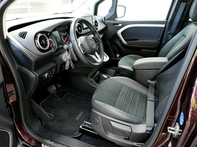 MERCEDES-BENZ T 180 d,Progressive Edition,Automatik,LED,MBUX - Passenger van: picture 2 MERCEDES-BENZ T 180 d,Progressive Edition,Automatik,LED,MBUX - Passenger van: picture 2