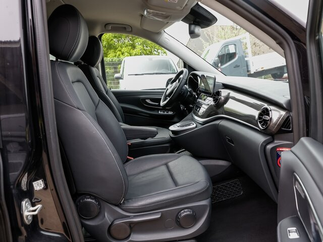 MERCEDES-BENZ V 300 Avantgarde,Extralang,2xSchiebetür el.,AHK... - Minibus, Passenger van: picture 2 MERCEDES-BENZ V 300 Avantgarde,Extralang,2xSchiebetür el.,AHK... - Minibus, Passenger van: picture 2