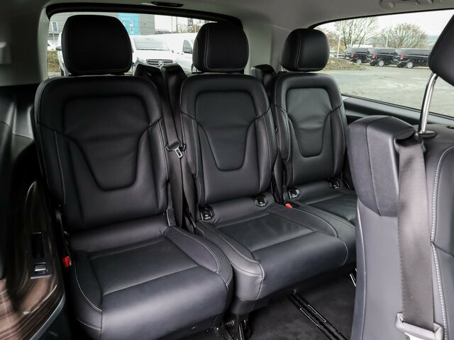 MERCEDES-BENZ V 300 Avantgarde Extralang,2xSchiebetür elektr.... - Passenger van: picture 4 MERCEDES-BENZ V 300 Avantgarde Extralang,2xSchiebetür elektr.... - Passenger van: picture 4