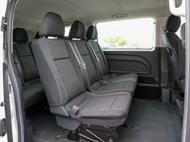 MERCEDES-BENZ Vito 111 TourerPro,lang,8Sitzer,Klima,Standhzg. - Passenger van: picture 5 MERCEDES-BENZ Vito 111 TourerPro,lang,8Sitzer,Klima,Standhzg. - Passenger van: picture 5