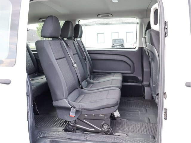 MERCEDES-BENZ Vito 111 TourerPro,lang,8Sitzer,Klima,Standhzg. - Passenger van: picture 4 MERCEDES-BENZ Vito 111 TourerPro,lang,8Sitzer,Klima,Standhzg. - Passenger van: picture 4