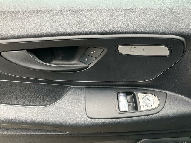 MERCEDES-BENZ Vito 114 Mixto Extralang,Klima,Tempomat,Standhzg - Passenger van: picture 5 MERCEDES-BENZ Vito 114 Mixto Extralang,Klima,Tempomat,Standhzg - Passenger van: picture 5