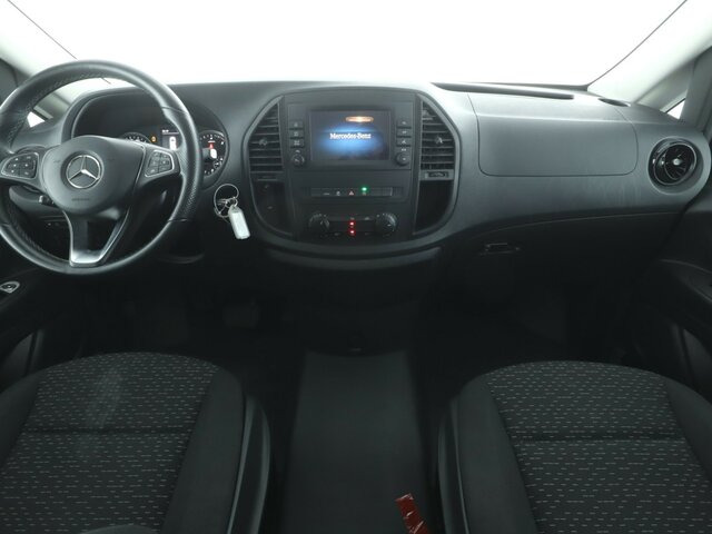 MERCEDES-BENZ Vito 114 TourerPro,Extralang,8Sitzer,Automatik - Minibus, Passenger van: picture 2 MERCEDES-BENZ Vito 114 TourerPro,Extralang,8Sitzer,Automatik - Minibus, Passenger van: picture 2