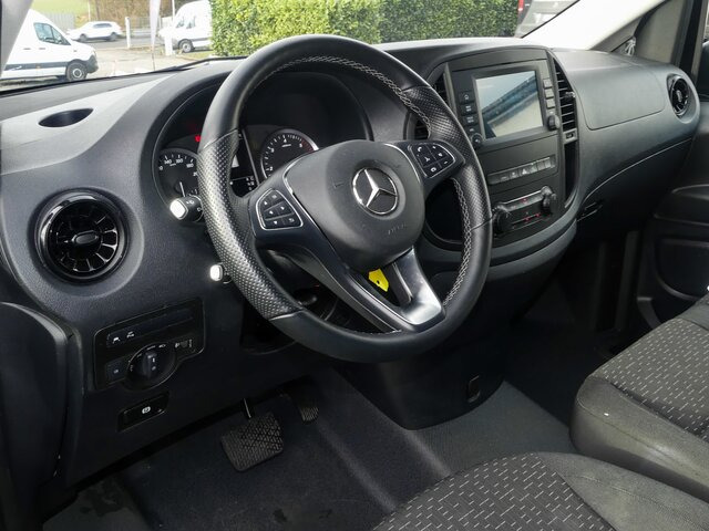 MERCEDES-BENZ Vito 116CDI lang,TourerPro,2Klima,9Sitze,Kamera - Minibus, Passenger van: picture 4 MERCEDES-BENZ Vito 116CDI lang,TourerPro,2Klima,9Sitze,Kamera - Minibus, Passenger van: picture 4