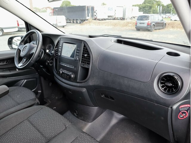 MERCEDES-BENZ Vito 116CDI lang,TourerPro,2Klima,9Sitze,Kamera - Minibus, Passenger van: picture 4 MERCEDES-BENZ Vito 116CDI lang,TourerPro,2Klima,9Sitze,Kamera - Minibus, Passenger van: picture 4