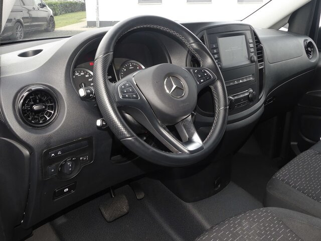 MERCEDES-BENZ Vito 116CDI lang,TourerPro,2xKlima,9Sitze - Minibus, Passenger van: picture 4 MERCEDES-BENZ Vito 116CDI lang,TourerPro,2xKlima,9Sitze - Minibus, Passenger van: picture 4