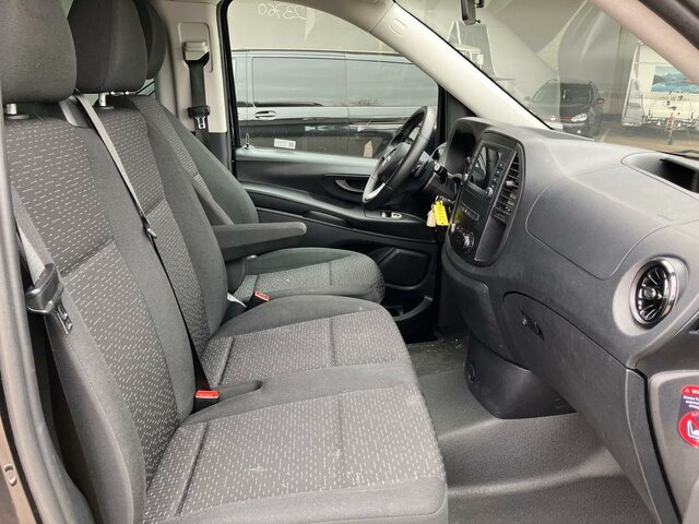 MERCEDES-BENZ Vito 116TourerPro ,Extralang,2xKlima,Kamera,AHK - Passenger van: picture 4 MERCEDES-BENZ Vito 116TourerPro ,Extralang,2xKlima,Kamera,AHK - Passenger van: picture 4