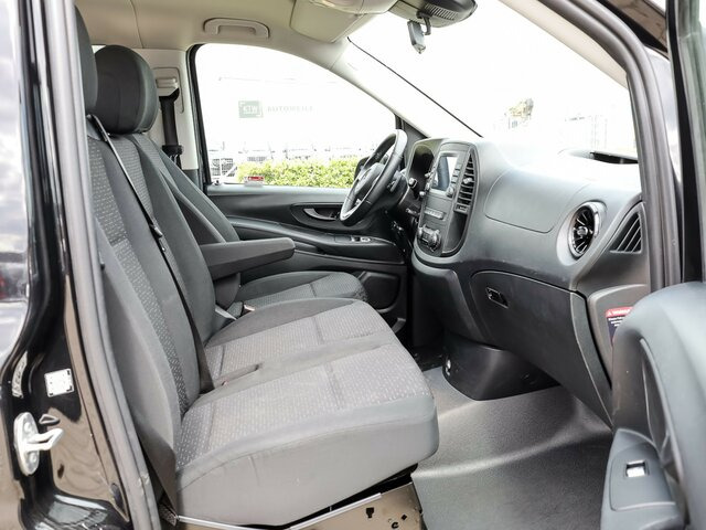 MERCEDES-BENZ Vito 116TourerPro ,Extralang,2xKlima,Kamera,AHK - Passenger van: picture 3 MERCEDES-BENZ Vito 116TourerPro ,Extralang,2xKlima,Kamera,AHK - Passenger van: picture 3
