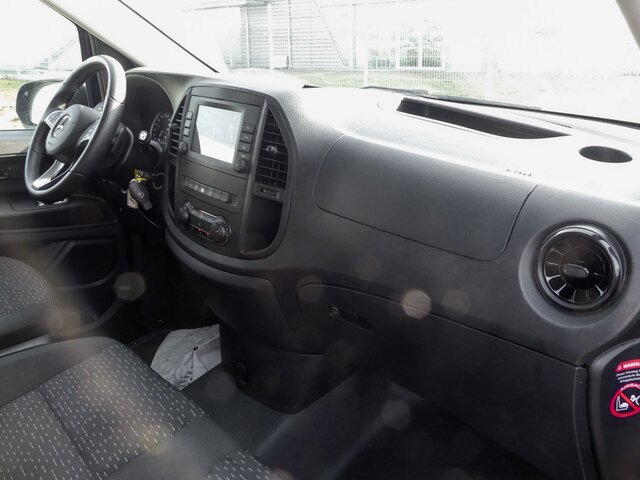 MERCEDES-BENZ Vito 116TourerPro ,Extralang,2xKlima,Kamera,AHK - Minibus, Passenger van: picture 4 MERCEDES-BENZ Vito 116TourerPro ,Extralang,2xKlima,Kamera,AHK - Minibus, Passenger van: picture 4