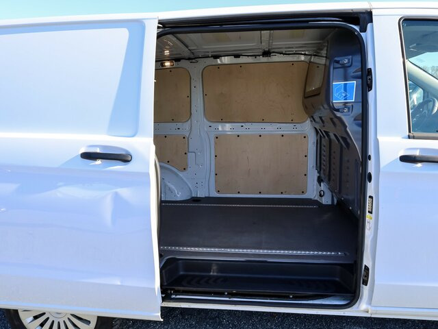 MERCEDES-BENZ Vito116CDI KA lang,Automatik,Klima,Tempomat... - Small van: picture 2 MERCEDES-BENZ Vito116CDI KA lang,Automatik,Klima,Tempomat... - Small van: picture 2