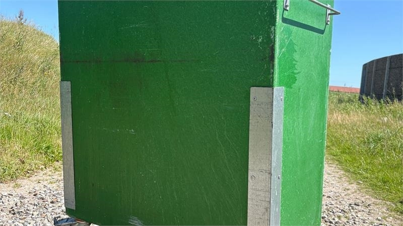- Agricultural machinery: picture 1 - Agricultural machinery: picture 1