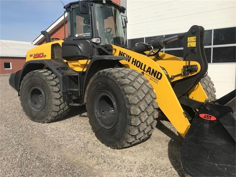 New Holland W190D - Wheel loader: picture 2 New Holland W190D - Wheel loader: picture 2