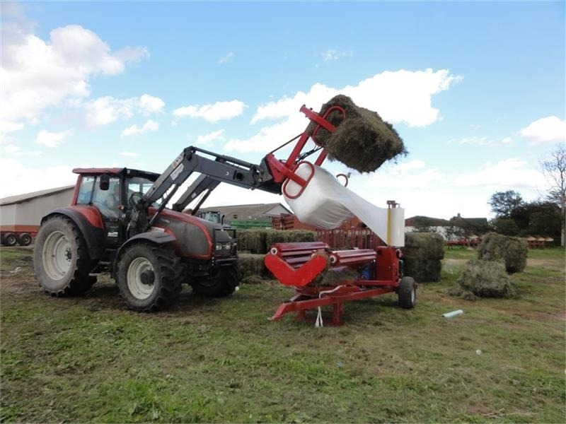 Pomi Wrap 200 - Bale wrapper: picture 3 Pomi Wrap 200 - Bale wrapper: picture 3