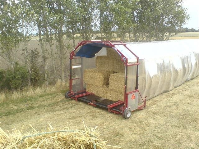 Pomi Wrap 7 - Bale wrapper: picture 3 Pomi Wrap 7 - Bale wrapper: picture 3