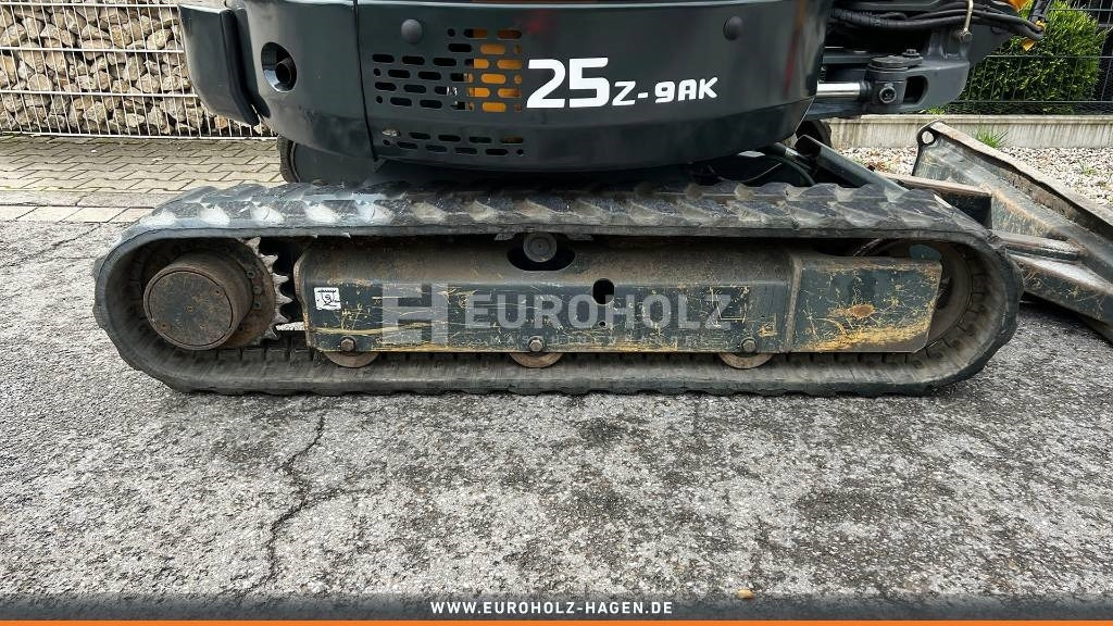 Hyundai Minibagger Robex 25 Z 9AK Powertilt Schnellw. MS03 - Mini excavator: picture 4 Hyundai Minibagger Robex 25 Z 9AK Powertilt Schnellw. MS03 - Mini excavator: picture 4