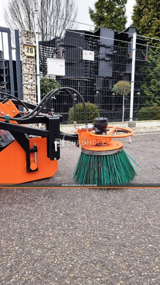 New Broom for Municipal/ Special vehicle Kehrmaschine ZM 1400 für Radlader: picture 16