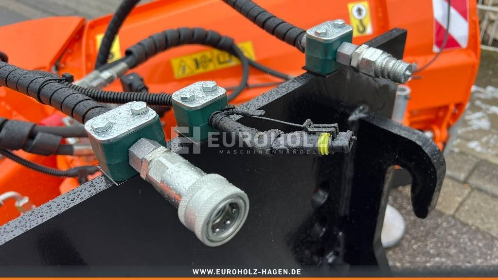 New Snow plough for Agricultural machinery Schneepflug Schneeschild Vario 4-Wege PUV-2000M: picture 28 New Snow plough for Agricultural machinery Schneepflug Schneeschild Vario 4-Wege PUV-2000M: picture 28