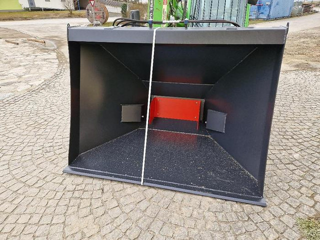 BIG BAG Füllschaufel mit Merlo ZM2 Aufnahme - Stacker: picture 1 BIG BAG Füllschaufel mit Merlo ZM2 Aufnahme - Stacker: picture 1