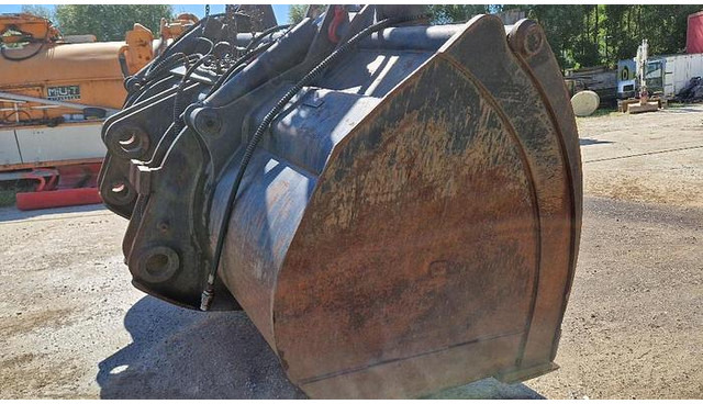 VTN Schaufel mit Niederhalter - Construction machinery: picture 3 VTN Schaufel mit Niederhalter - Construction machinery: picture 3