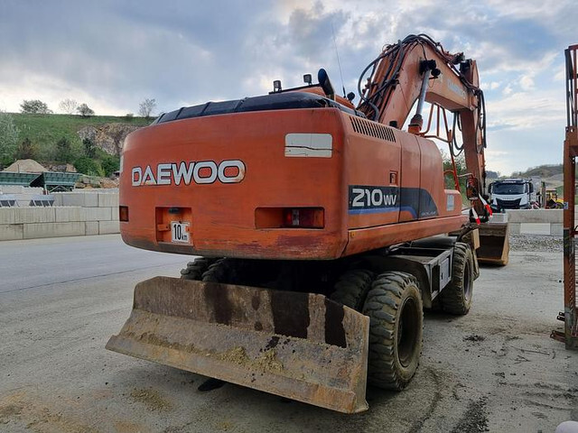 Doosan Daewoo, Hyundai, Hitachi Mobilbagger WANTED - GESUCHT - Excavator: picture 1 Doosan Daewoo, Hyundai, Hitachi Mobilbagger WANTED - GESUCHT - Excavator: picture 1