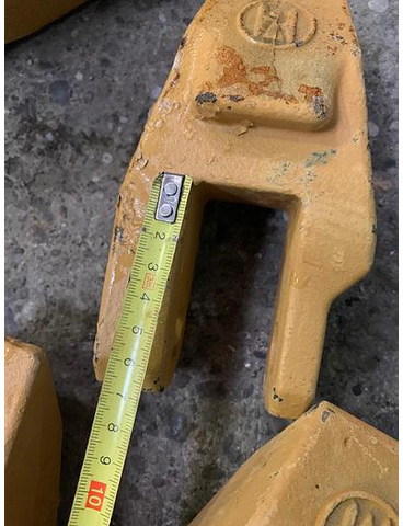 Ersatzzahn klein passend zu Hammer RH25 Abbruchpulverisierer - Hydraulic hammer: picture 4 Ersatzzahn klein passend zu Hammer RH25 Abbruchpulverisierer - Hydraulic hammer: picture 4