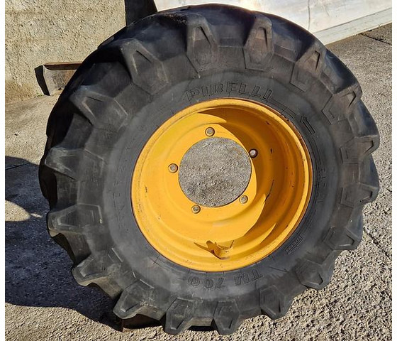 Tire Pirelli 480/70R24 Reifen: picture 12