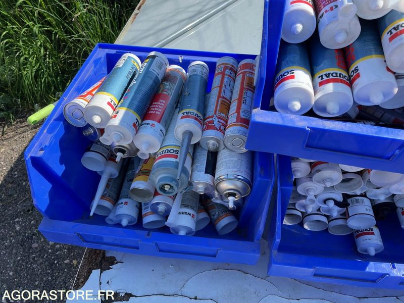 150 tubes de Mastic Silicone colle etc Soudal Wurth - Tool/ Equipment: picture 4 150 tubes de Mastic Silicone colle etc Soudal Wurth - Tool/ Equipment: picture 4