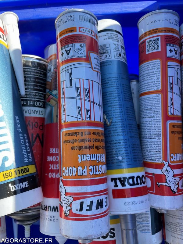 150 tubes de Mastic Silicone colle etc Soudal Wurth - Tool/ Equipment: picture 5 150 tubes de Mastic Silicone colle etc Soudal Wurth - Tool/ Equipment: picture 5