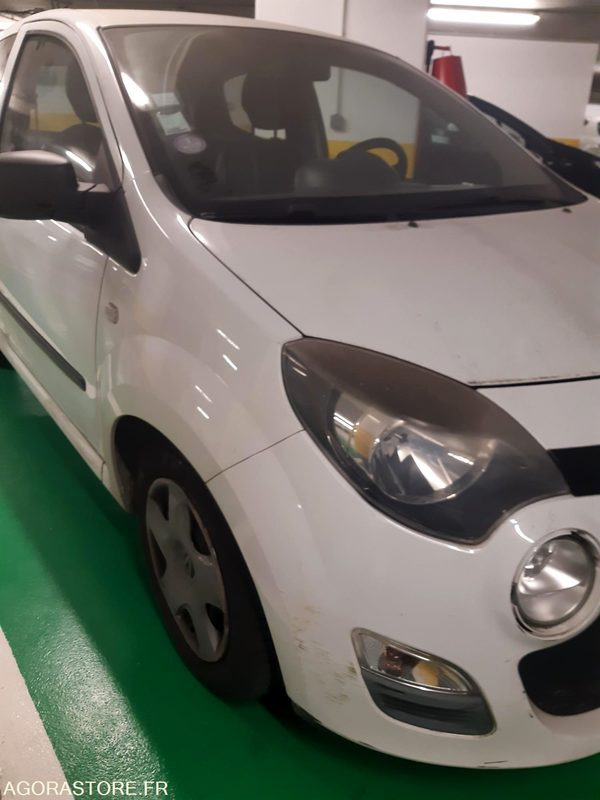 2013 - RENAULT TWINGO II - Car: picture 1 2013 - RENAULT TWINGO II - Car: picture 1