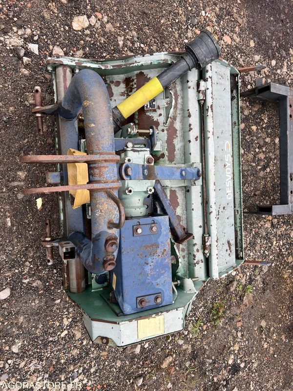 Mini broyeur desvoys 2101 - Agricultural machinery: picture 2 Mini broyeur desvoys 2101 - Agricultural machinery: picture 2