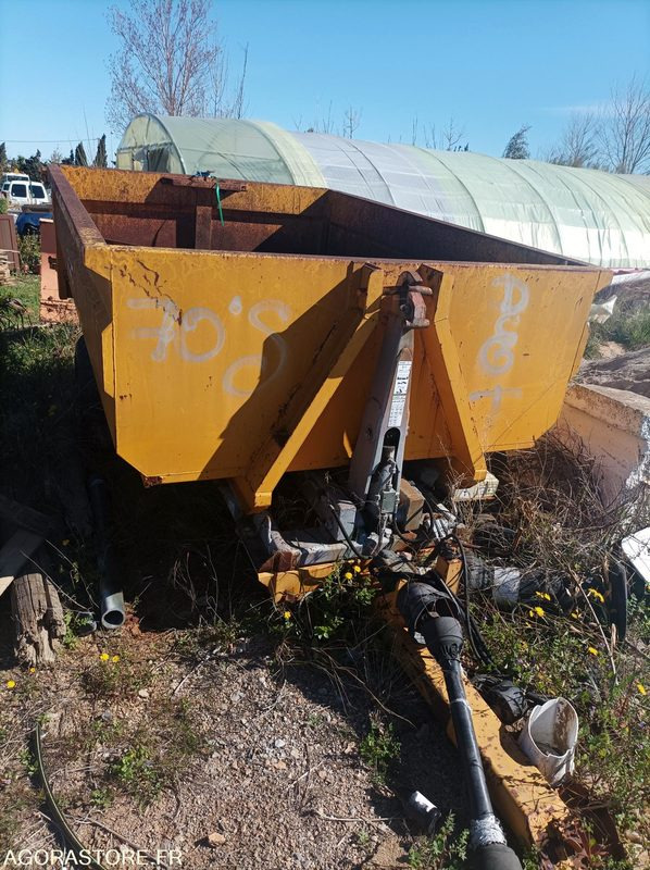 Remorque multi-caisson à bras Guima Gourdon - Agricultural machinery: picture 2 Remorque multi-caisson à bras Guima Gourdon - Agricultural machinery: picture 2