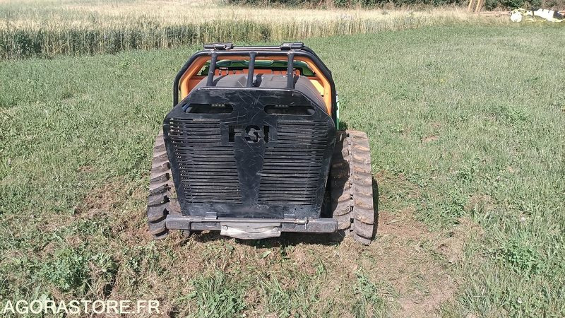 Robot de pente MDB LV 600+ - 2021 - 829heures - Agricultural machinery: picture 4 Robot de pente MDB LV 600+ - 2021 - 829heures - Agricultural machinery: picture 4
