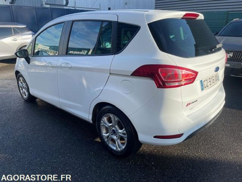 B-MAX TREND 1.0 ECOBOOST 100cv 125850 KM - Car: picture 2 B-MAX TREND 1.0 ECOBOOST 100cv 125850 KM - Car: picture 2