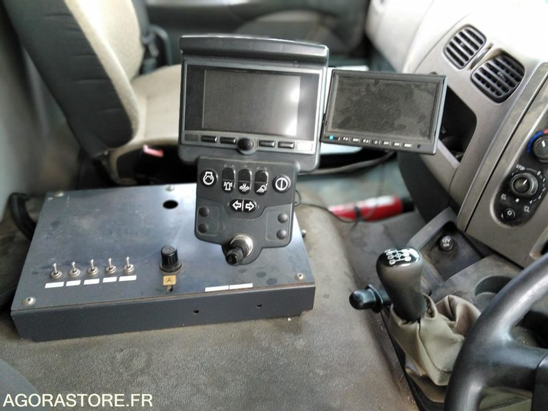 BALAYEUSE DM-075-AD - Road sweeper: picture 2 BALAYEUSE DM-075-AD - Road sweeper: picture 2