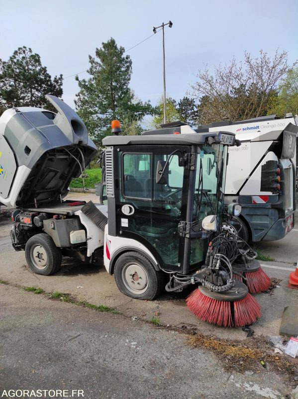 BALAYEUSE KARCHER MC130 - Garden equipment: picture 1 BALAYEUSE KARCHER MC130 - Garden equipment: picture 1