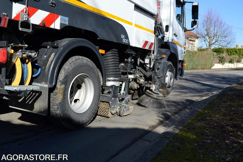 BALAYEUSE MERCEDES ATEGO 95000kms 2019 - Road sweeper: picture 5 BALAYEUSE MERCEDES ATEGO 95000kms 2019 - Road sweeper: picture 5
