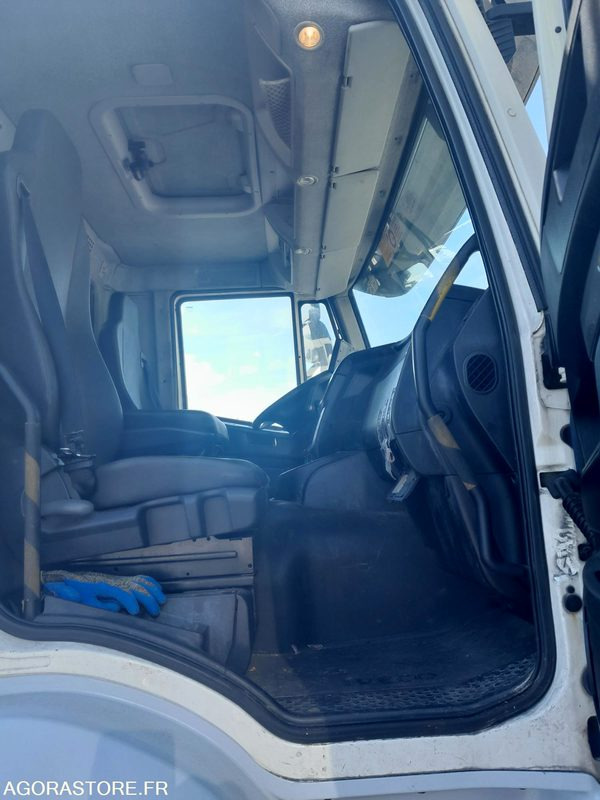 BOM 26T IVECO GNV (6018-VPIDF-66ICAM571X) - Garbage truck: picture 2 BOM 26T IVECO GNV (6018-VPIDF-66ICAM571X) - Garbage truck: picture 2