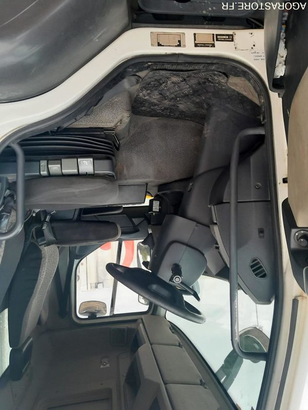 BOM 26T RENAULT GO (5572-66ICAM571X) - Garbage truck: picture 3 BOM 26T RENAULT GO (5572-66ICAM571X) - Garbage truck: picture 3