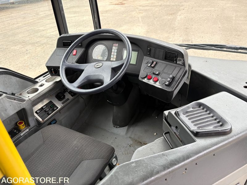 BUS MERCEDES CITARO 10M50 - City bus: picture 4 BUS MERCEDES CITARO 10M50 - City bus: picture 4