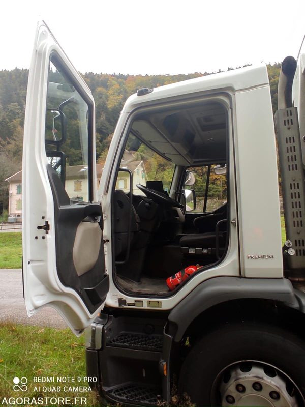 Benne à ordures ménagères - Garbage truck: picture 3 Benne à ordures ménagères - Garbage truck: picture 3