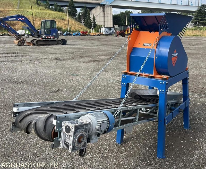 Broyeur Concasseur à béton électrique 380 V DE DEMONSTRATION - Crusher: picture 2 Broyeur Concasseur à béton électrique 380 V DE DEMONSTRATION - Crusher: picture 2