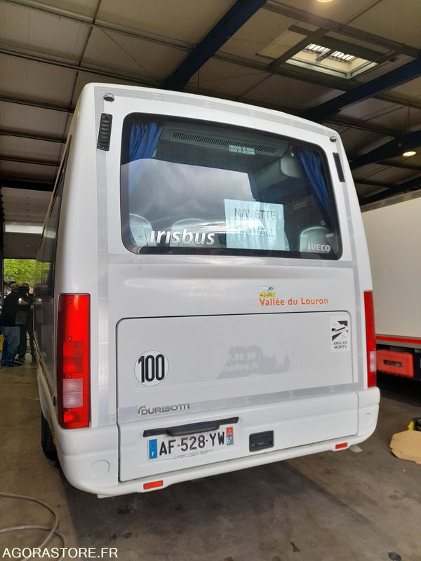 CAR IVECO de 2009 POUR PIECES - Bus: picture 1 CAR IVECO de 2009 POUR PIECES - Bus: picture 1