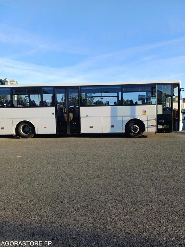 CAR - MERCEDES INTOURO - 13665(4090) - MEC 2009 478466KM AC-410-DG - Bus: picture 2 CAR - MERCEDES INTOURO - 13665(4090) - MEC 2009 478466KM AC-410-DG - Bus: picture 2