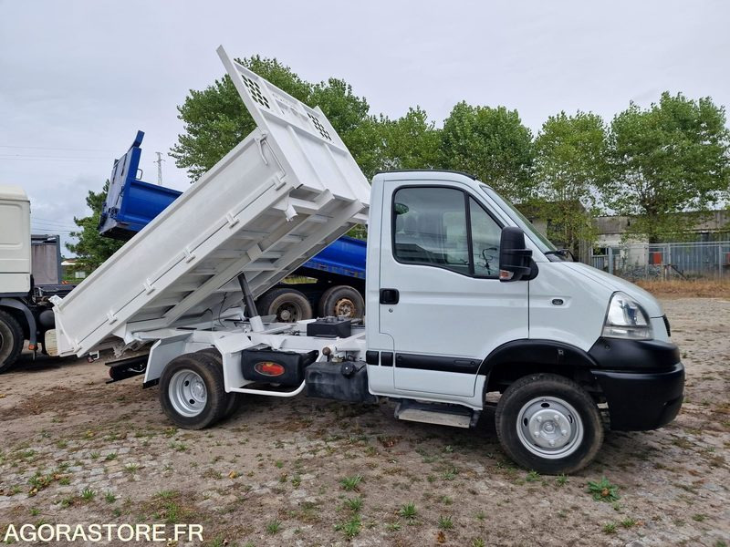 CAMION RENAULT MASCOTT- 10T - 160cv - TRIBENNE - Tipper: picture 2 CAMION RENAULT MASCOTT- 10T - 160cv - TRIBENNE - Tipper: picture 2