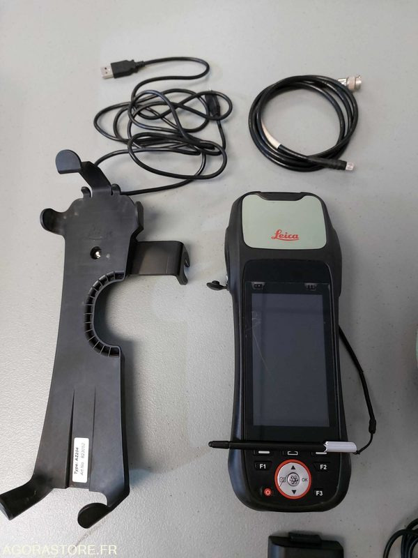 CANNE LEVES TOPOGRAPHIQUES GPS TYPE LEICA ZENO 20 AVEC PACK DISTO S910 - Construction equipment: picture 4 CANNE LEVES TOPOGRAPHIQUES GPS TYPE LEICA ZENO 20 AVEC PACK DISTO S910 - Construction equipment: picture 4