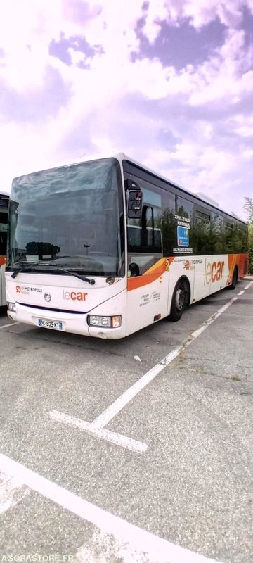 CAR IRISBUS CROSSXAY LE 22272 MEC 2014 579652KM DC-939-KT - School bus: picture 2 CAR IRISBUS CROSSXAY LE 22272 MEC 2014 579652KM DC-939-KT - School bus: picture 2